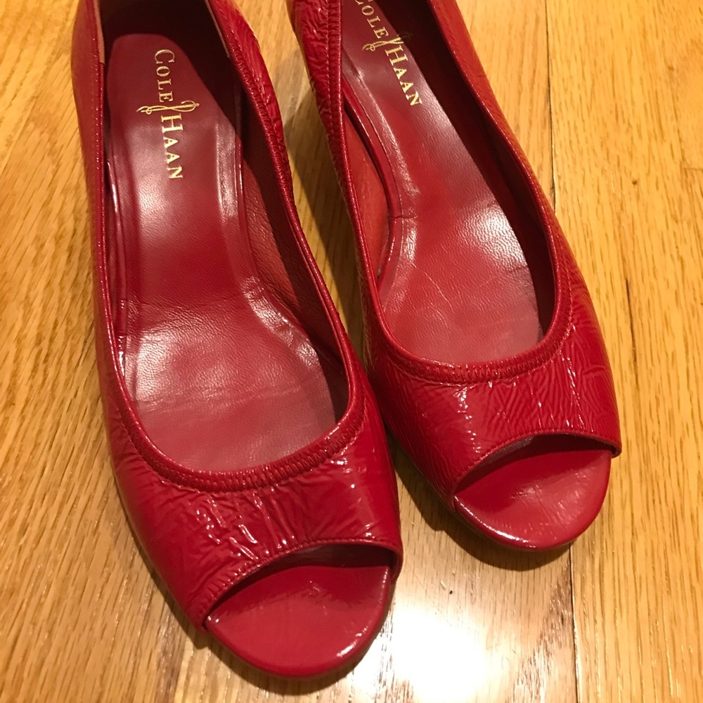 Cole Haan Red Patent Leather Peep Toe Wedge 7.5